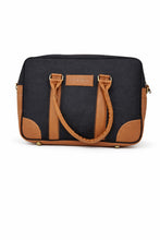 Load image into Gallery viewer, CRAYTON Men Messenger Bag in Black and Tan