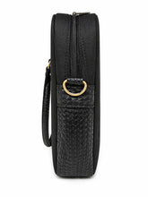 Load image into Gallery viewer, CRAYTON Men Messenger Bag in Black