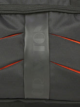 Load image into Gallery viewer, CRAYTON Unisex Medium Travel Duffel Bag