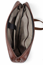Load image into Gallery viewer, CRAYTON Men Messenger Bag in Black and Brown