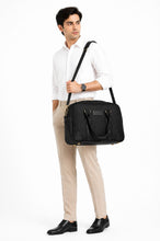 Load image into Gallery viewer, CRAYTON Men Messenger Bag in Black
